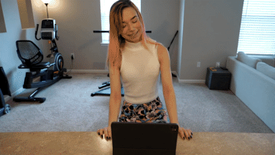 Barefoot Slave Ditria