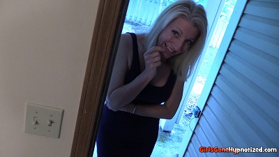 Choosing Her Personality 1