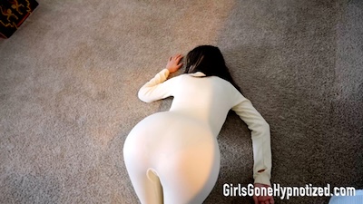 Ellcee Mesmerized by the Lights