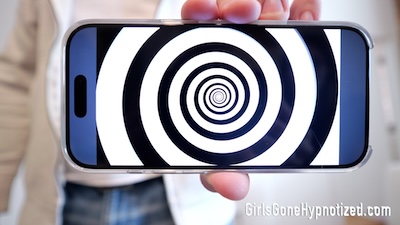 Kody and London Brainwashed for Bare Feet