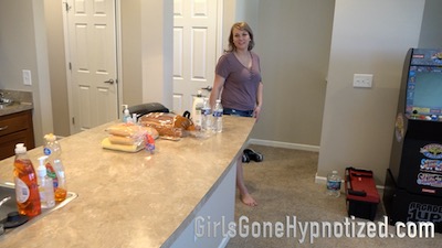 Nyla Frozen and Hypnotized