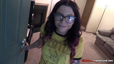 girl in hypnosis