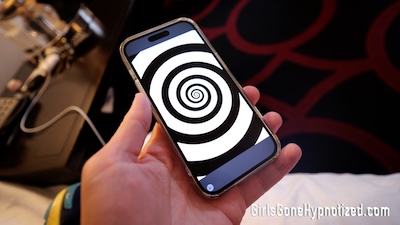 Out of the Friendzone - Ava